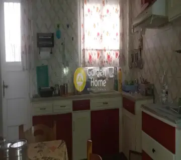 Independent Maisonette 200m<sup>2</sup> for sale photo 13
