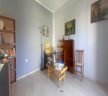 Independent Maisonette 200m<sup>2</sup> for sale photo 3