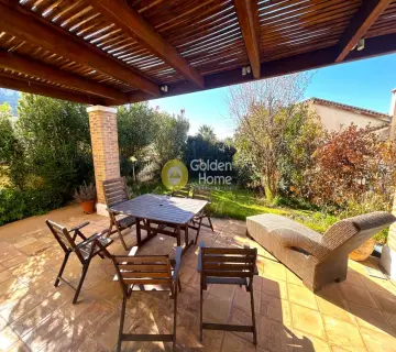 House 350m<sup>2</sup> for rent photo 11