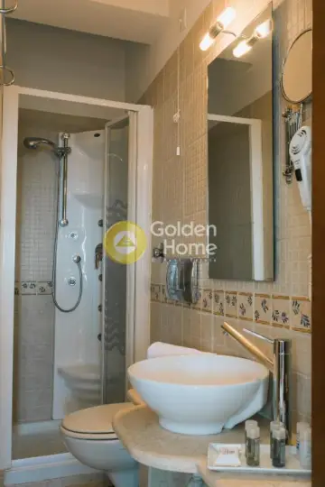 Hotel 750m<sup>2</sup> for sale photo 5