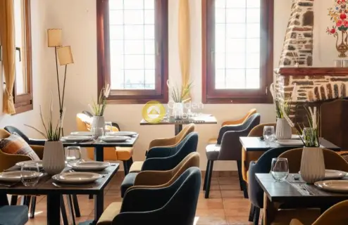 Hotel 750m<sup>2</sup> for sale photo 10