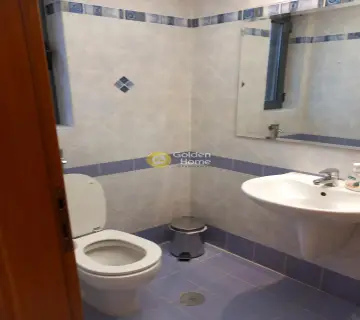 Independent Maisonette 366m<sup>2</sup> for sale photo 4637121
