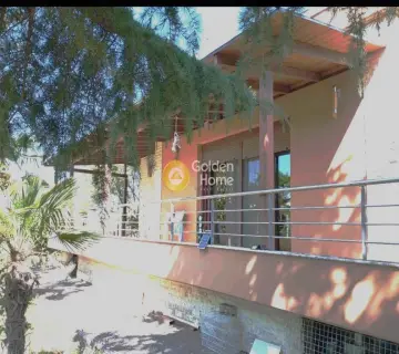 Independent Maisonette 250m<sup>2</sup> for sale photo 2