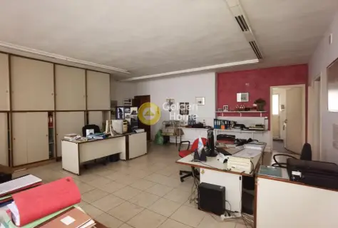 Office 105m<sup>2</sup> for sale photo 2