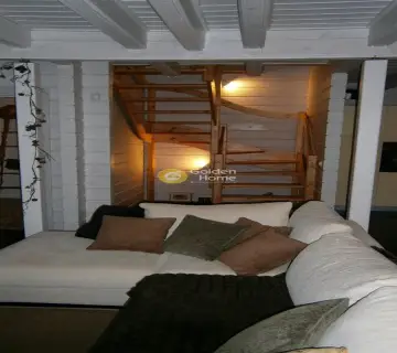 Independent Maisonette 200m<sup>2</sup> for sale photo 12
