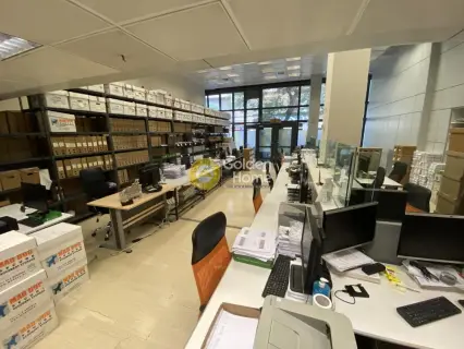 Office 584m<sup>2</sup> for rent photo 3