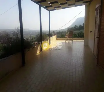 Independent Maisonette 234m<sup>2</sup> for sale photo 4649437