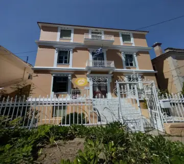 Residence complex 699m<sup>2</sup> for sale photo 2