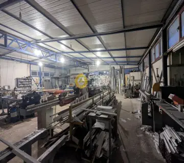 Κατάστημα 300τ.μ. προς πώληση φωτογραφία 1