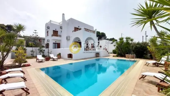 House 215m<sup>2</sup> for sale photo 4