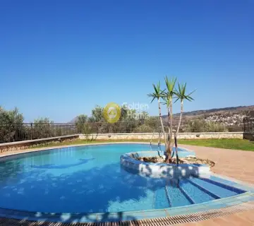 Hotel 274m<sup>2</sup> for sale photo 4655129