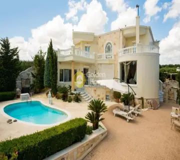 Golden Home Property Image