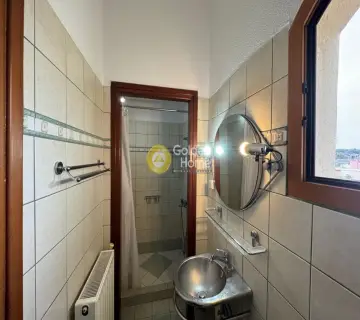 Independent Maisonette 336m<sup>2</sup> for sale photo 4702295