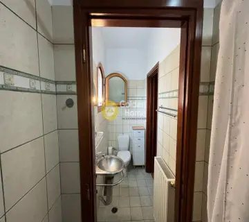 Independent Maisonette 336m<sup>2</sup> for sale photo 4702293