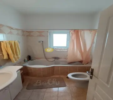 Apartment 130m<sup>2</sup> for rent photo 4682489
