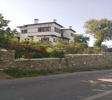 House 230m<sup>2</sup> for sale photo 18