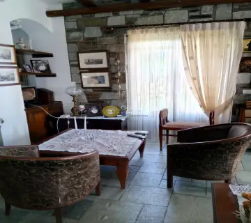 House 230m<sup>2</sup> for sale photo 30