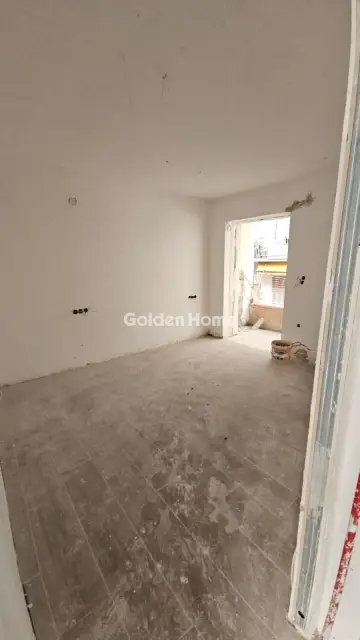 Οροφοδιαμέρισμα 53τ.μ. προς πώληση φωτογραφία 5333892