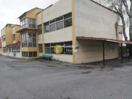 Independent Building 2000m<sup>2</sup> for rent photo 16