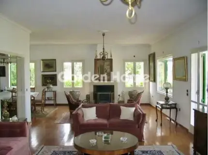 House 200m<sup>2</sup> for sale photo 1