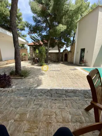 Μονοκατοικία 380τ.μ. προς πώληση φωτογραφία 13