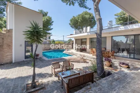 Μονοκατοικία 380τ.μ. προς πώληση φωτογραφία 2