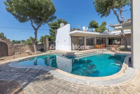 Μονοκατοικία 380τ.μ. προς πώληση φωτογραφία 1