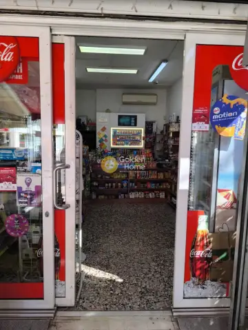 店铺 28m<sup>2</sup> for rent photo 1