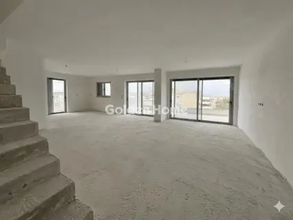 Floor Maisonette 147m<sup>2</sup> for sale photo 2