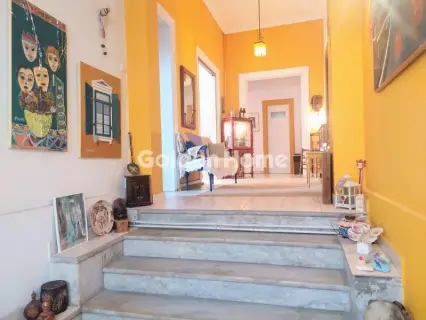 Apartment 130m<sup>2</sup> for rent photo 1