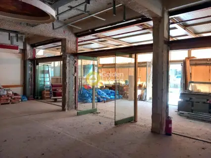 Store 220m<sup>2</sup> for rent photo 23