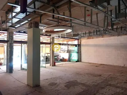 Store 220m<sup>2</sup> for rent photo 17