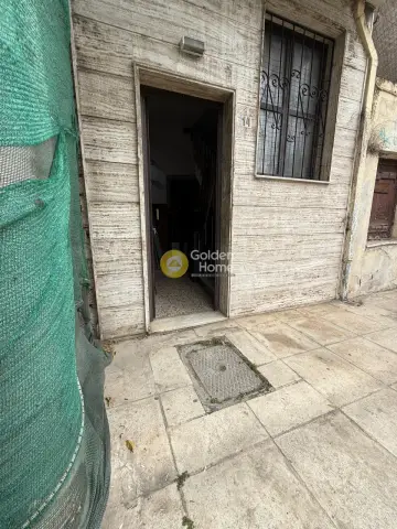 Store 200m<sup>2</sup> for rent photo 7