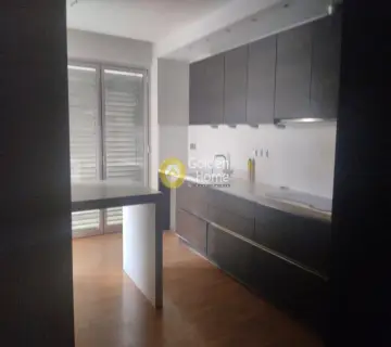 Independent Maisonette 280m<sup>2</sup> for sale photo 10