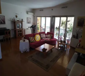 Floor Maisonette 193m<sup>2</sup> for sale photo 1