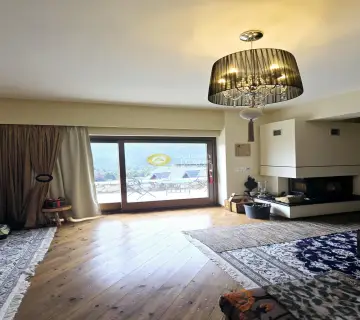 Independent Maisonette 170m<sup>2</sup> for sale photo 2