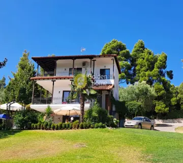 House 180m<sup>2</sup> for sale photo 1