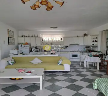 House 180m<sup>2</sup> for sale photo 21