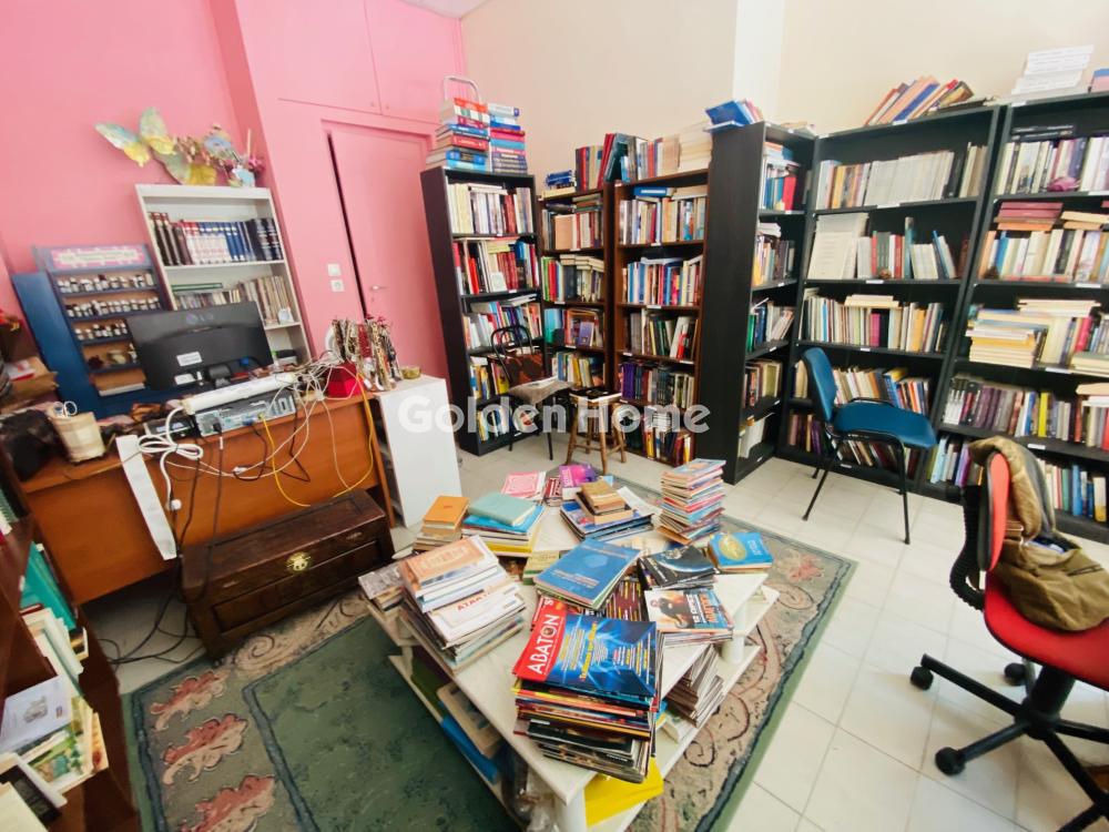 retail in Goudi — Photo 3 of 4