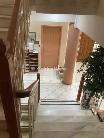 Κτίριο 420τ.μ. προς πώληση φωτογραφία 2