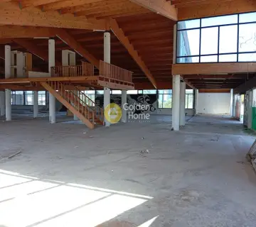 Independent Building 3000m<sup>2</sup> for sale photo 4771833