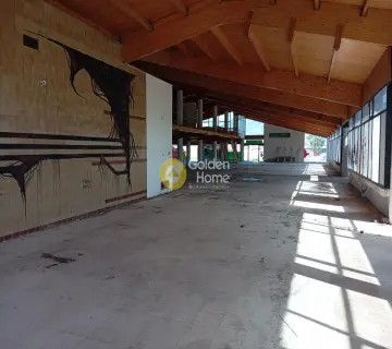 Independent Building 3000m<sup>2</sup> for sale photo 4771853