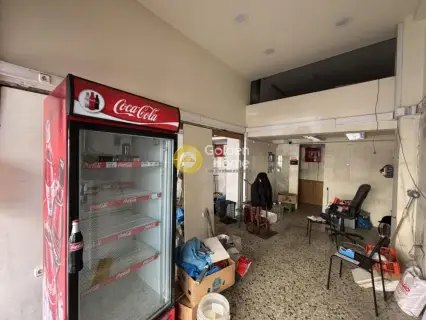 Store 50m<sup>2</sup> for rent photo 3