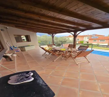 Independent Maisonette 425m<sup>2</sup> for sale photo 34
