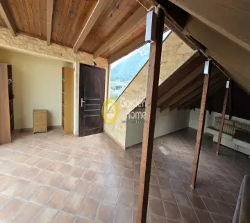 Independent Maisonette 425m<sup>2</sup> for sale photo 27