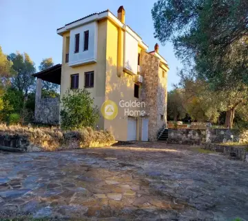 House 204m<sup>2</sup> for sale photo 2