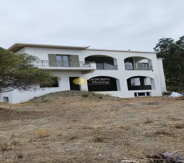 Hotel 320m<sup>2</sup> for sale photo 6