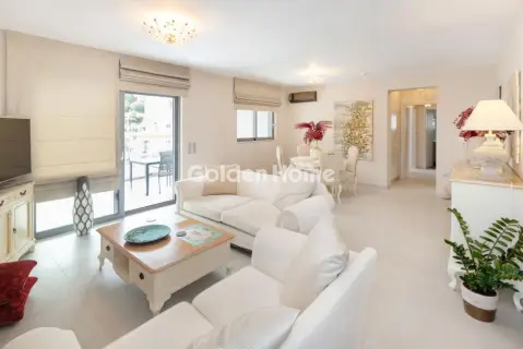 Floor Apartment 110m<sup>2</sup> for sale photo 2