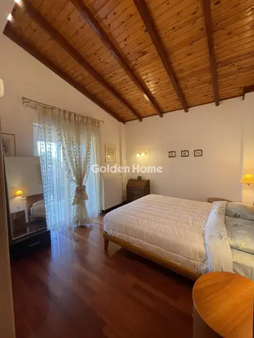 独立复式小屋 320m<sup>2</sup> for sale photo 5401332