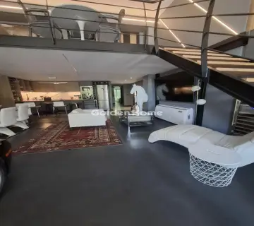 Golden Home Property Image